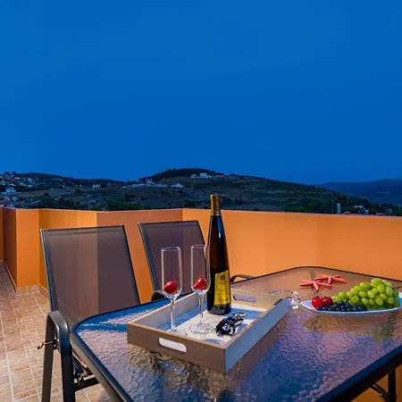 Villa Vardakis House - 5 Minutes From The Famous Shipwreck By Mana Gers Volimes